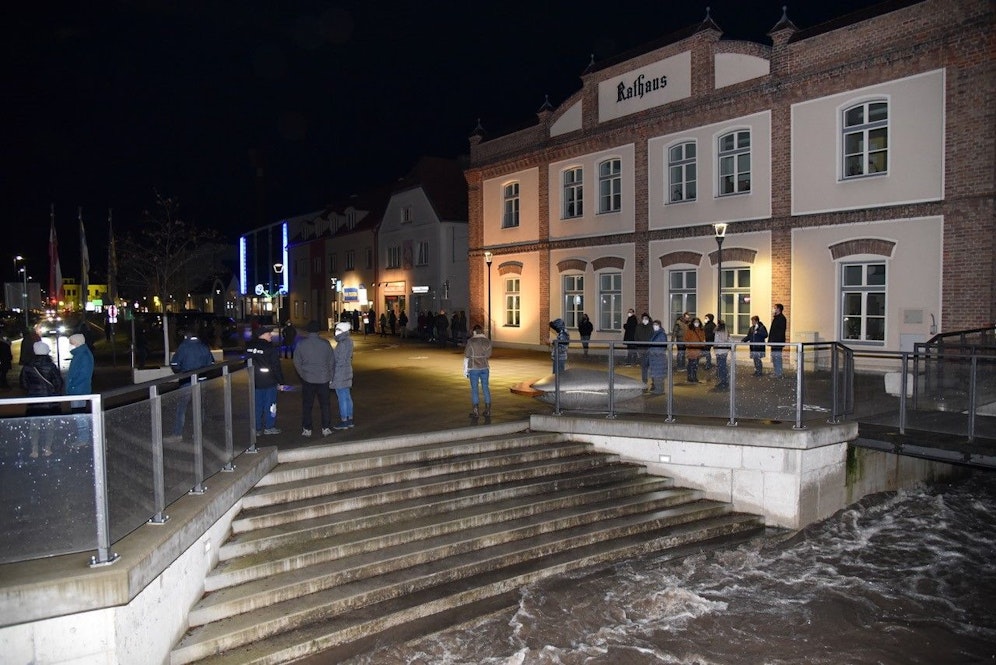 Der Andrang bei der Teststraße war groß.