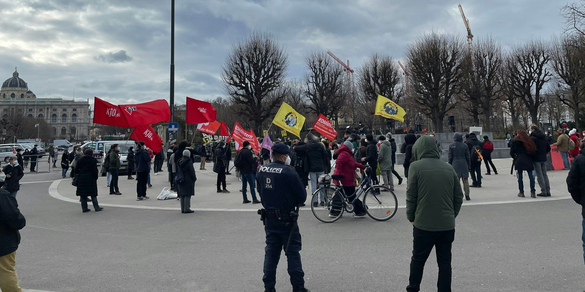 Die Gegendemo am Ballhausplatz