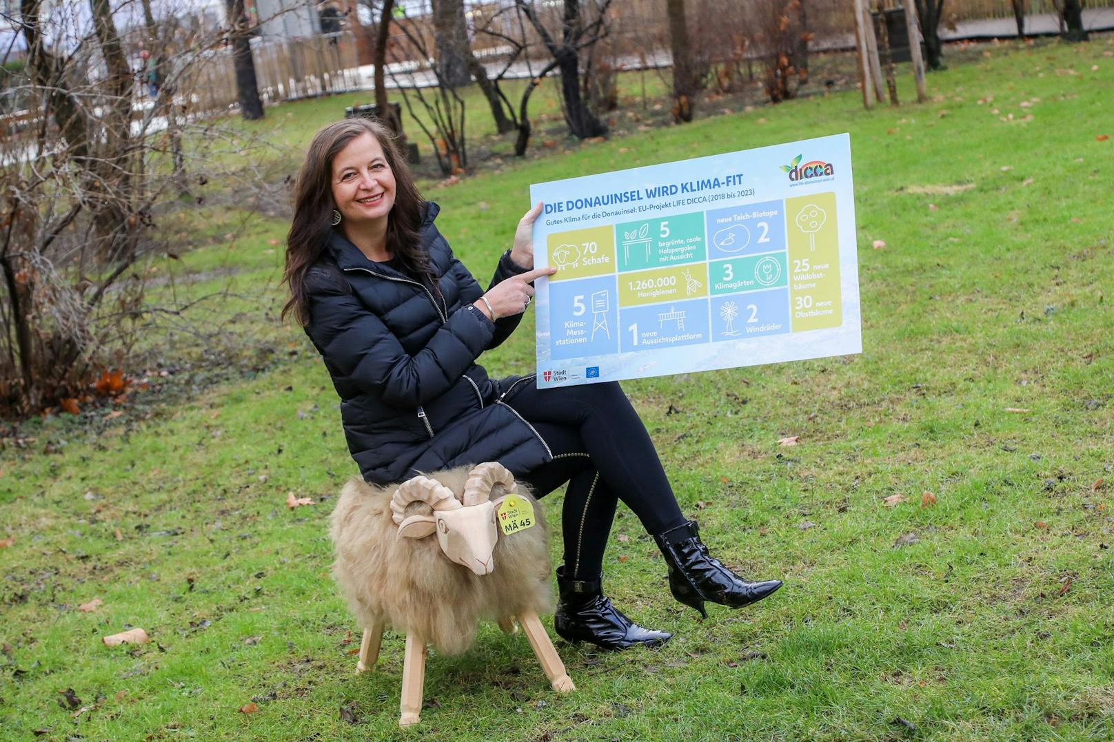 Innovationsstadträtin Ulli Sima (SPÖ) will die Donauinsel klima-fit machen.