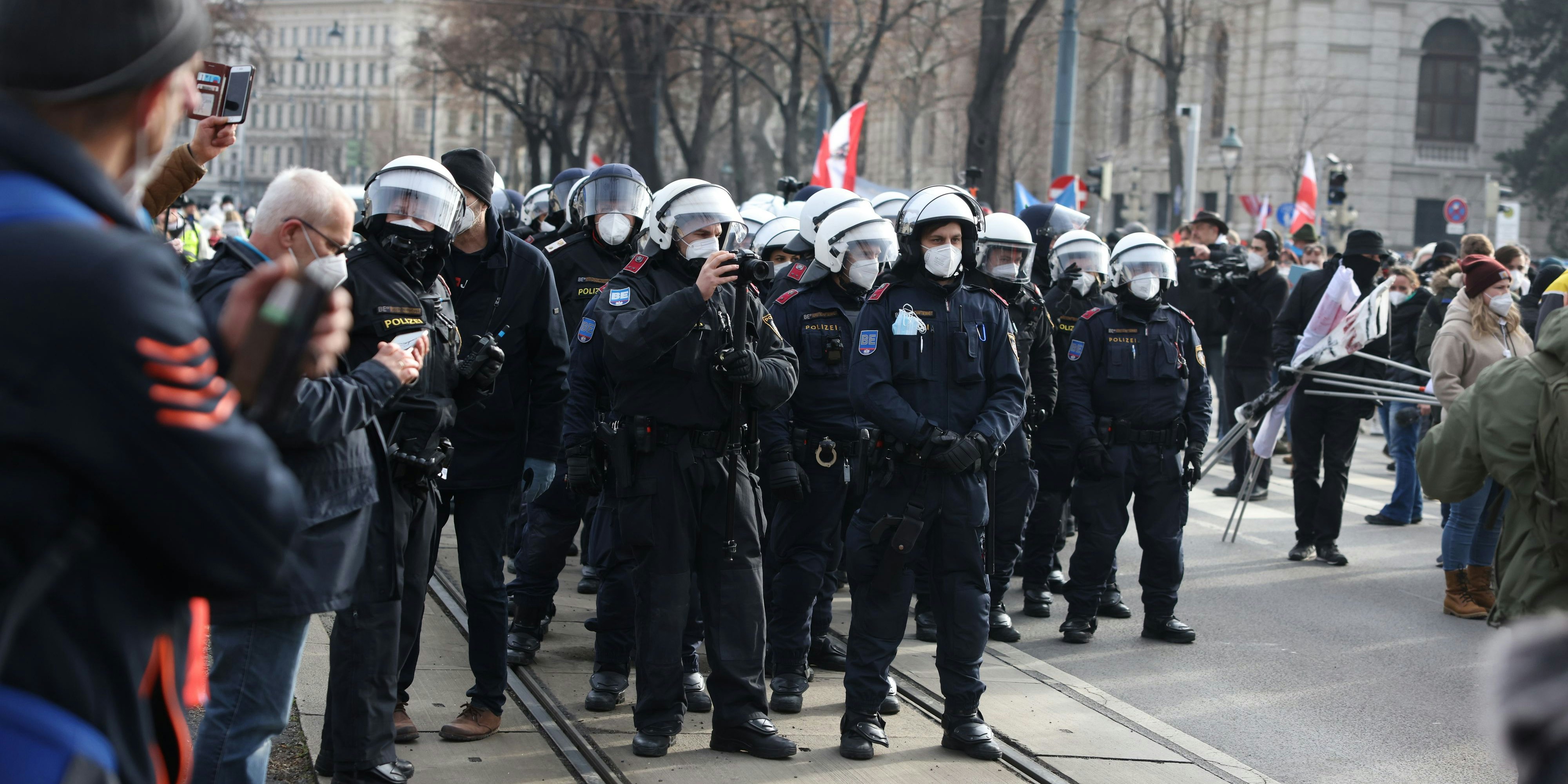 Die Polizei blockiert den Ring