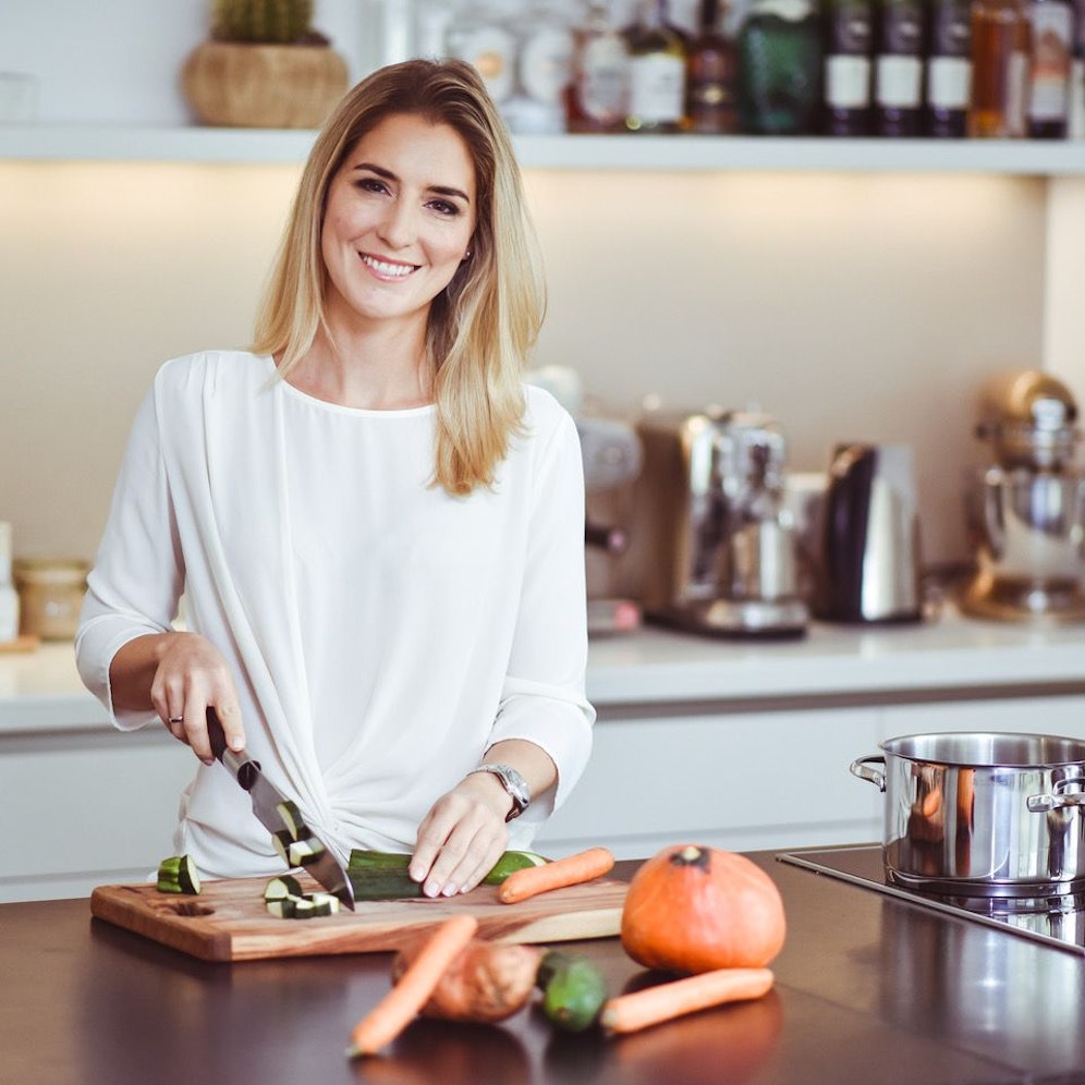 Ernährungsexpertin Susanne Dirisamer weiß, wie man überflüssige Pfunde los wird.