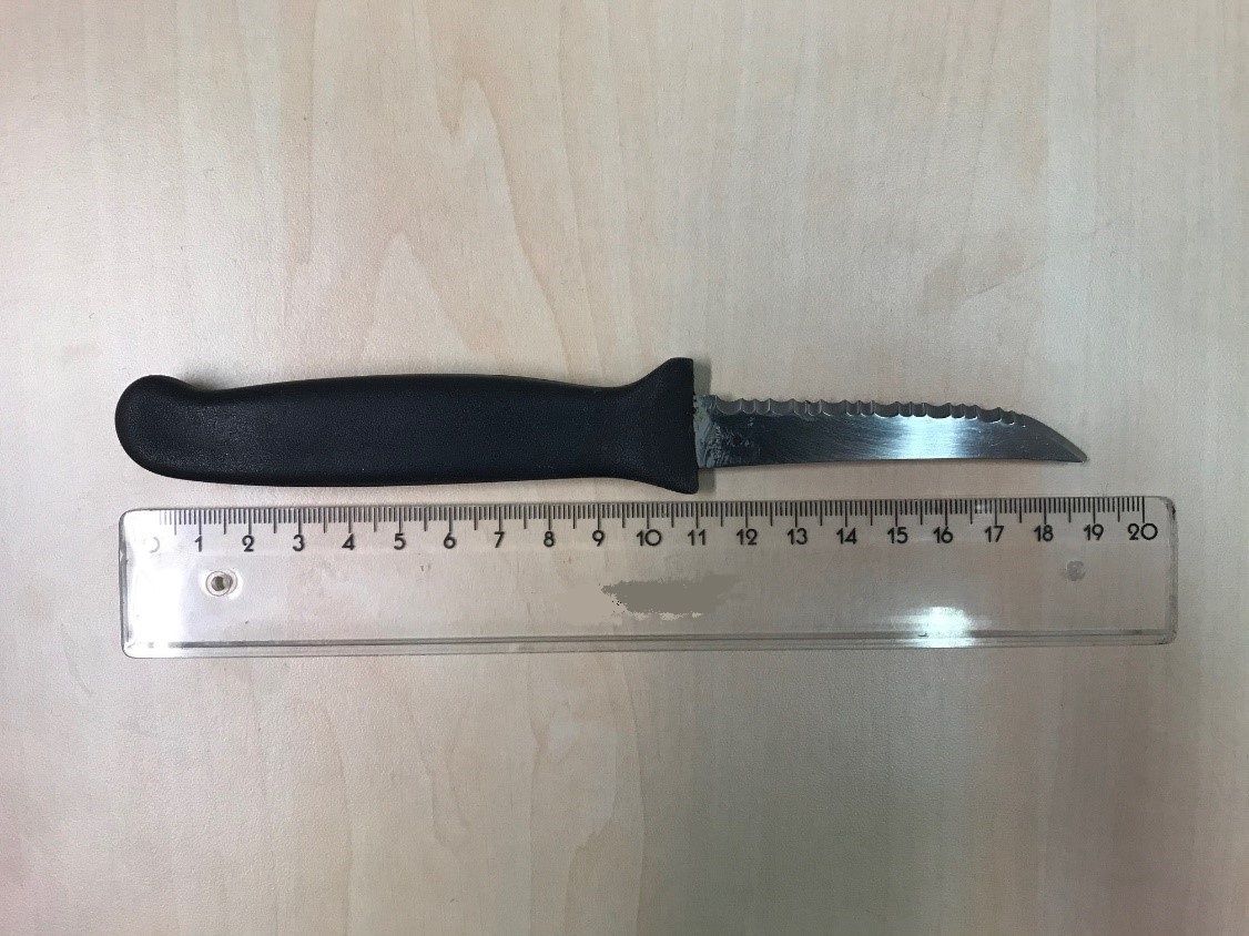 Das Messer wurde sichergestellt.
