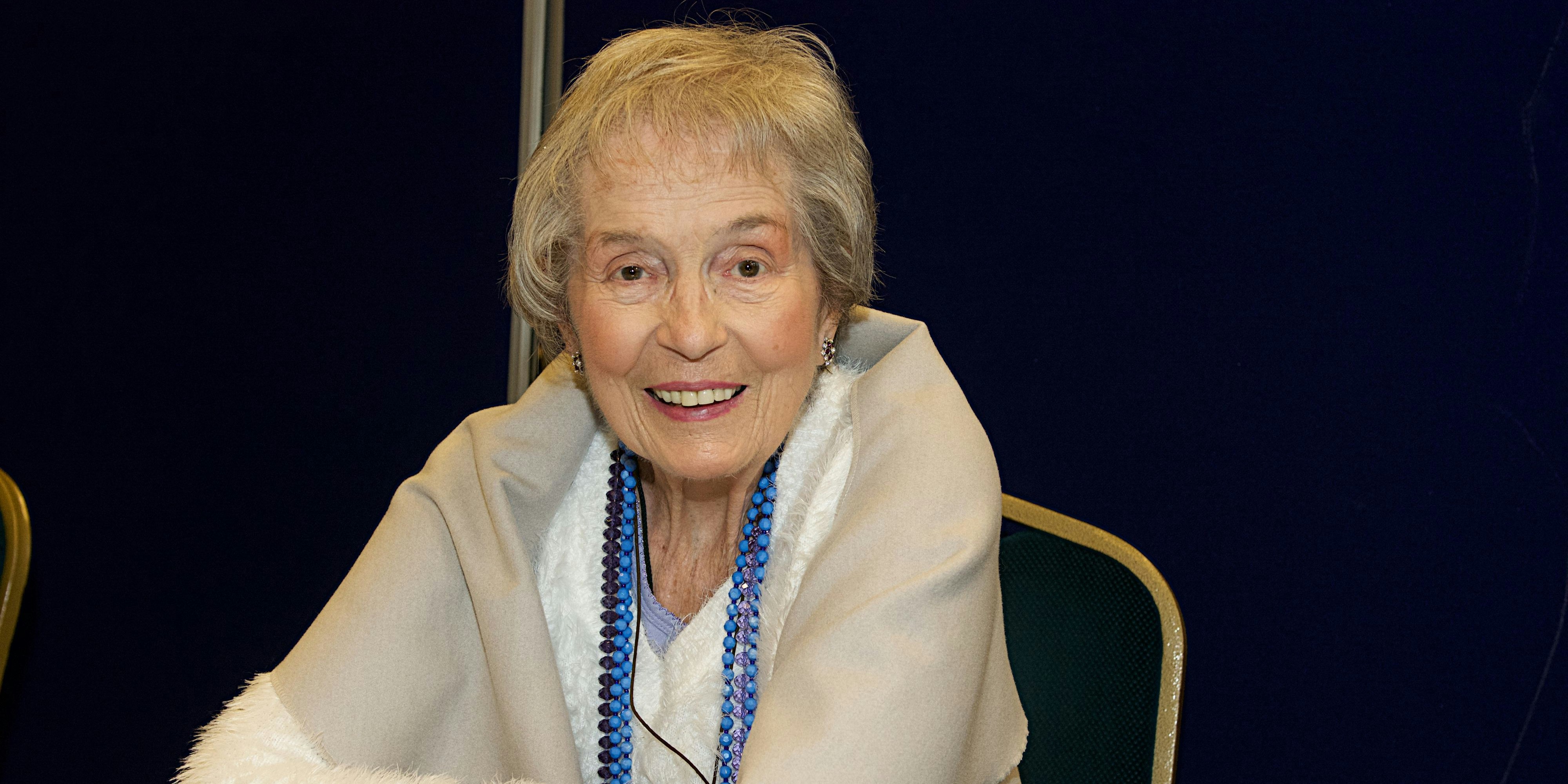 Ihr regelmäßiger Auftritt als glamouröse Horror-Hauptdarstellerin trug dazu bei, dass Barbara Shelley den Spitznamen "Queen of Hammer" erhielt.