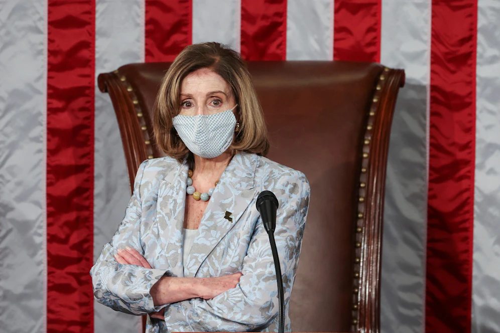 Legte den Amtseid ab: Die 80-jährige Nancy Pelosi wird vom Repräsentantenhaus als Vorsitzende bestätigt. (3. Januar 2021)