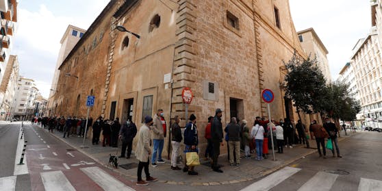 Das Coronavirus breitet sich auf Mallorca rasend schnell aus.