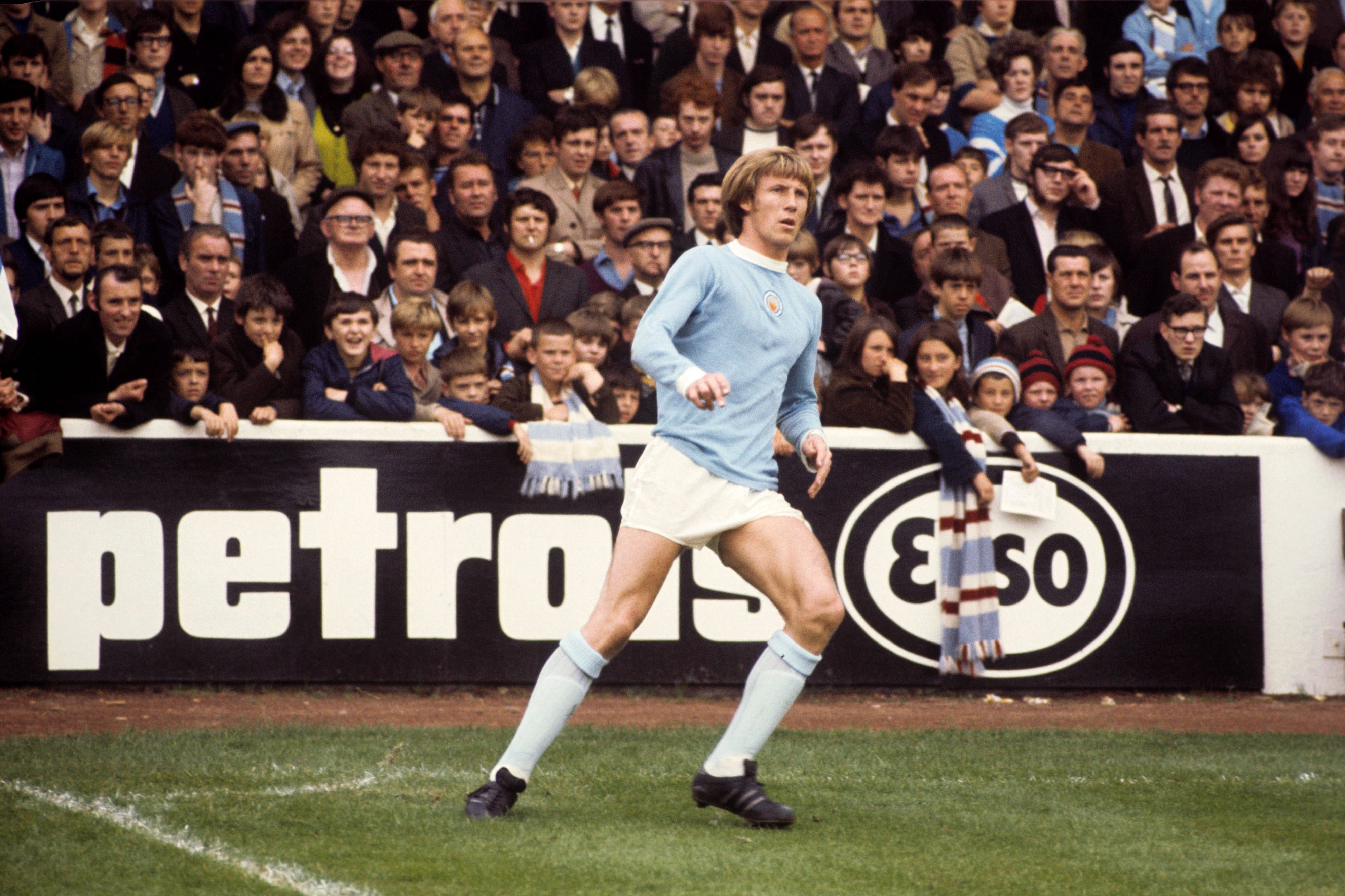 Colin Bell 1970 im City-Trikot.