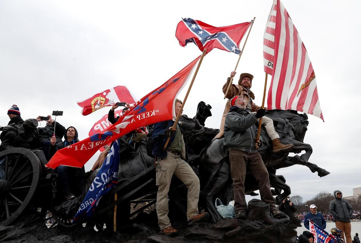 Im Capitol in Washington spielten sich am Mittwoch verstörende Szene ab, die man bisher höchstens aus Hollywood-Filmen kannte.