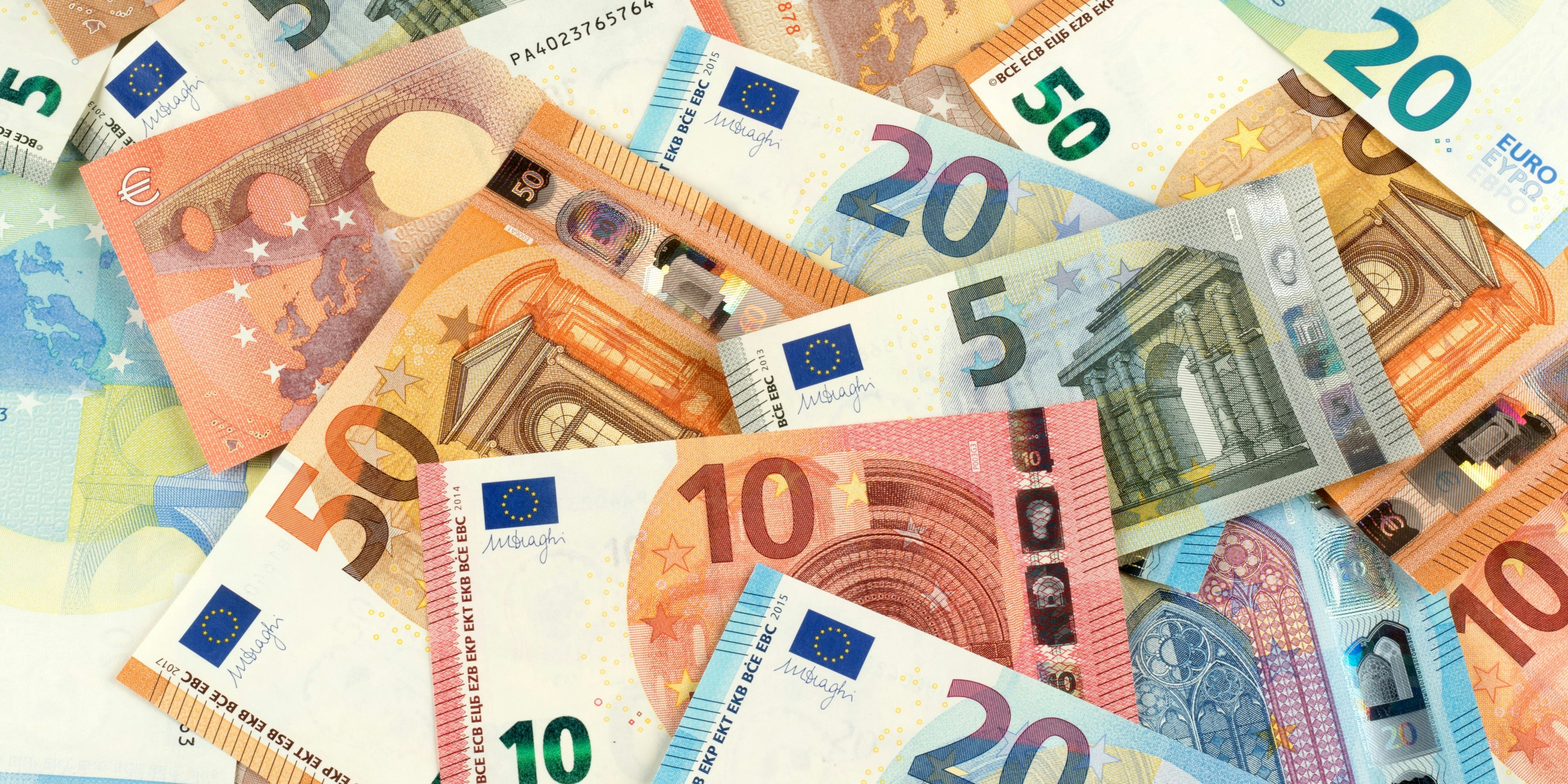 Mit einfachen Tricks lässt sich auch im Alltag viel Geld sparen.