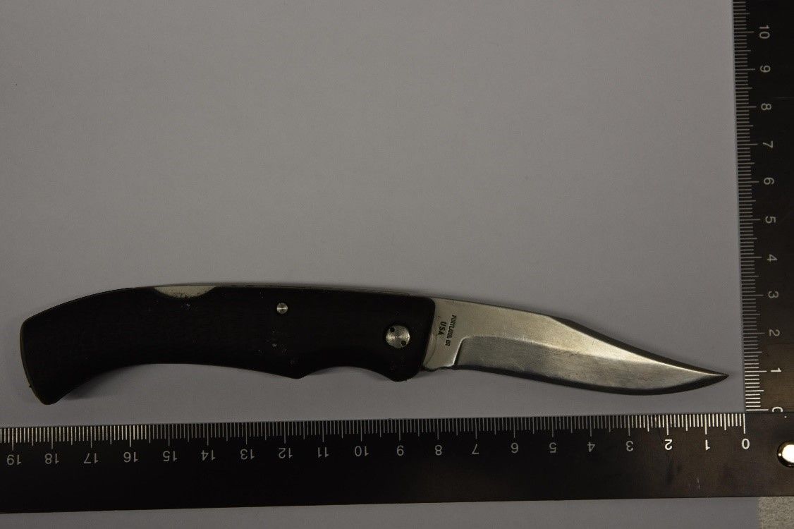 Das Messer wurde sichergestellt.