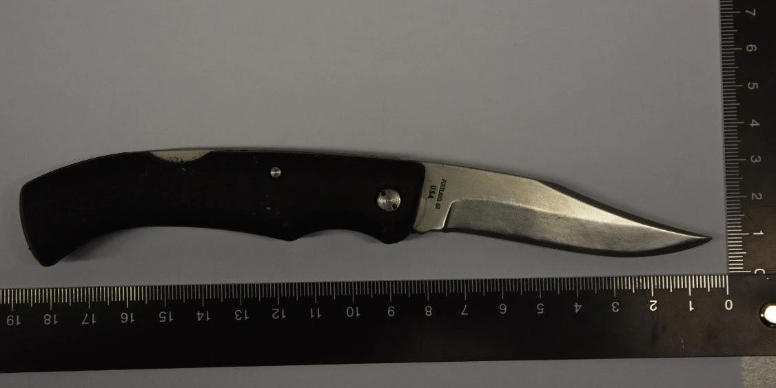 Das Messer wurde sichergestellt.
