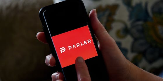 Von Personen in Trumps Umfeld immer wieder als Alternative zu Twitter oder Facebook beworben: die Social-Media-App Parler.