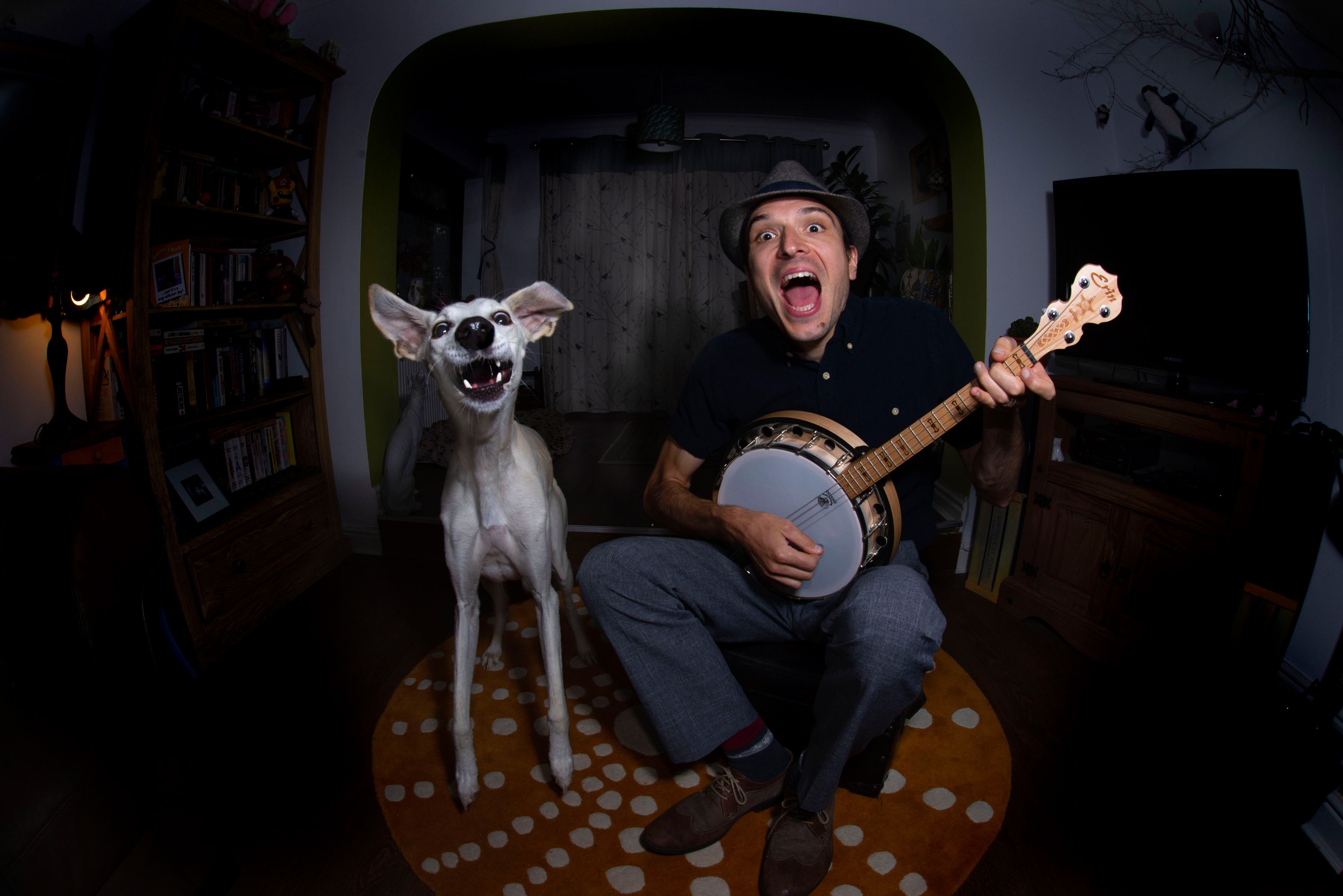 Titel: Muttford and Chum, ©Luke O'Brien, England