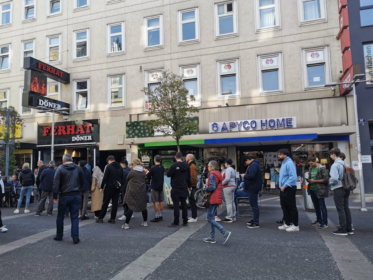 Heute.at - Für diesen Döner stehen Wiener stundenlang Schlange