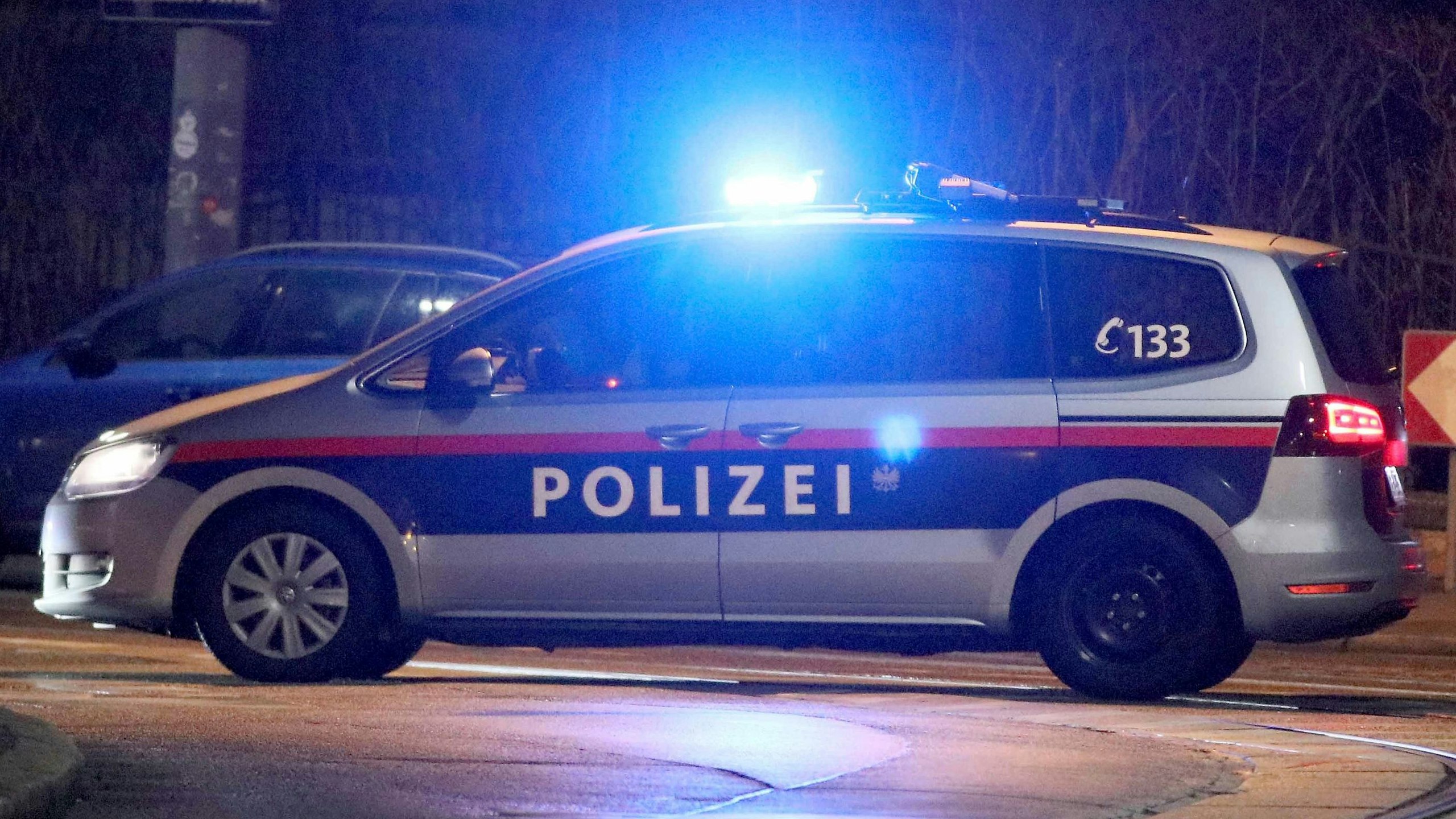 Gegen den Mann wurde ein ein Betretungs- und Annäherungsverbot ausgesprochen (Symbolbild).