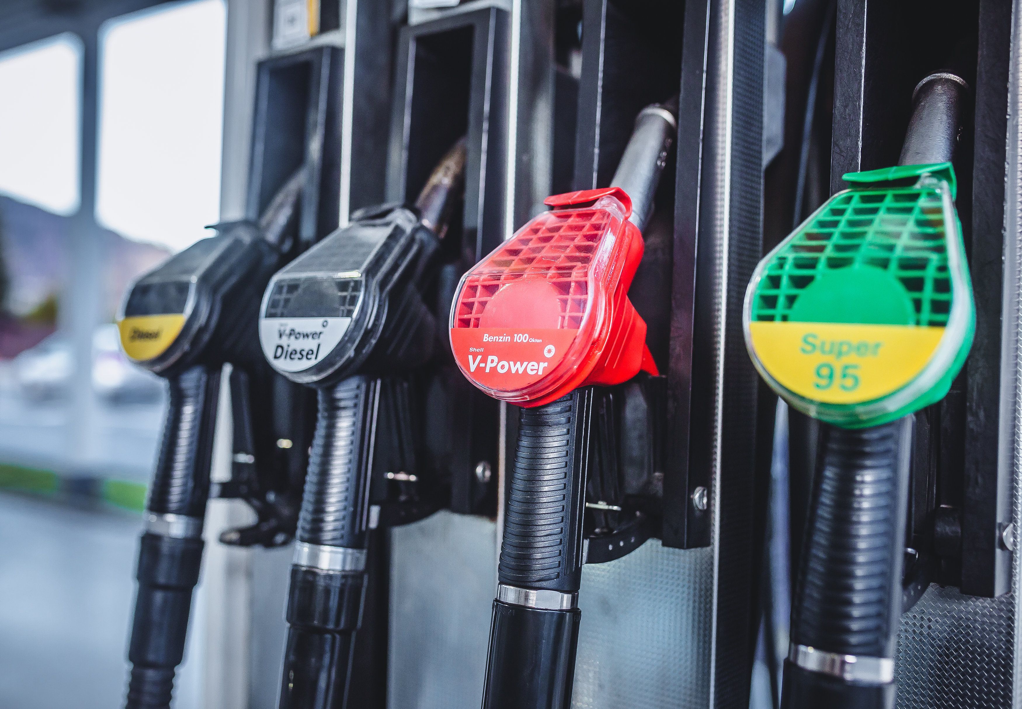 Neue CO2-Steuer kommt - und macht den Spritpreis teurer.