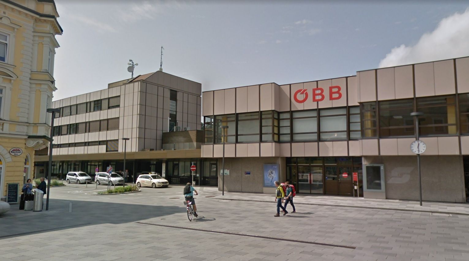 Der Bahnhof in Kufstein (Tirol)