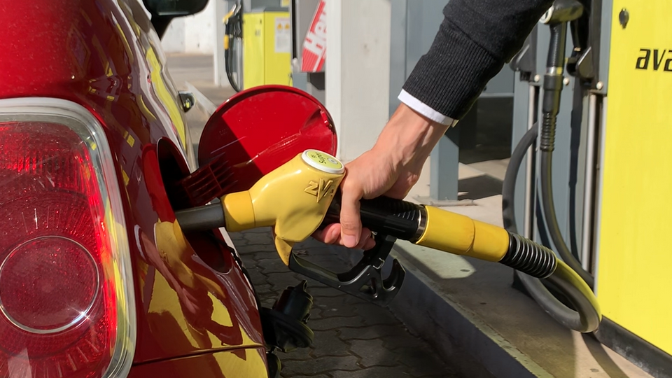 Im ersten Lockdown fiel der Preis unter einen Euro pro Liter.