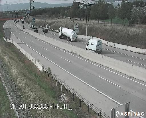 Totalsperre der S1 Richtung Schwechat nach einem schweren Unfall.