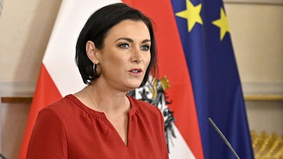 Tourismus- und Landwirtschaftsministerin Elisabeth Köstinger (ÖVP)