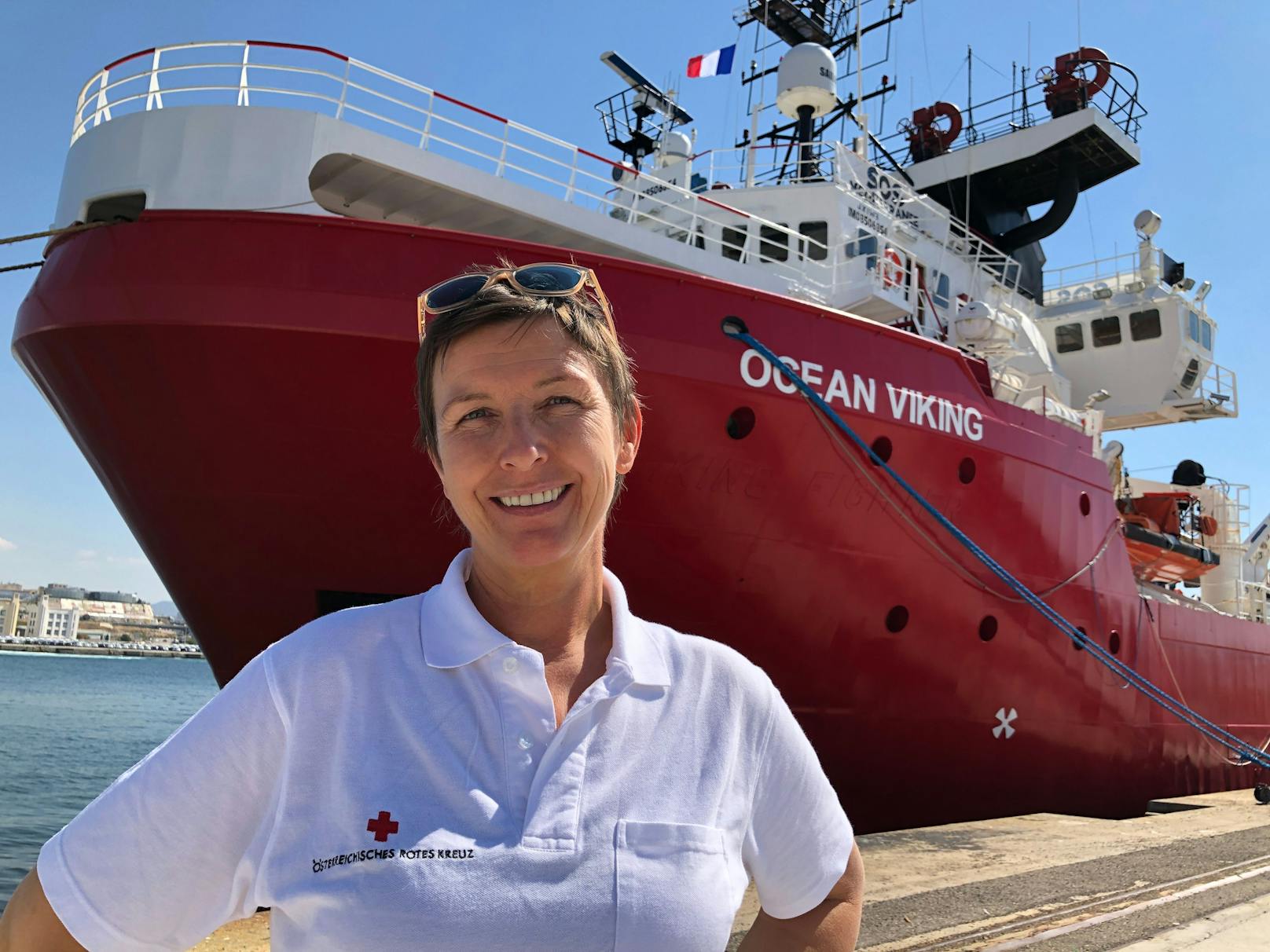 Josefa Fasching aus Waldhausen (OÖ) ist zwei Monate auf der Ocean Viking unterwegs.