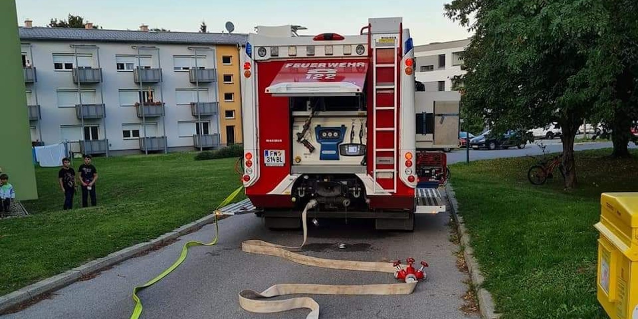 Brand in Wohnung – sechs Bewohner im Krankenhaus  Niederösterreich