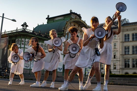 Für das "urbanize" Festival tritt der Sirenen Chor am Sonntag am Wiener Wallensteinplatz auf.