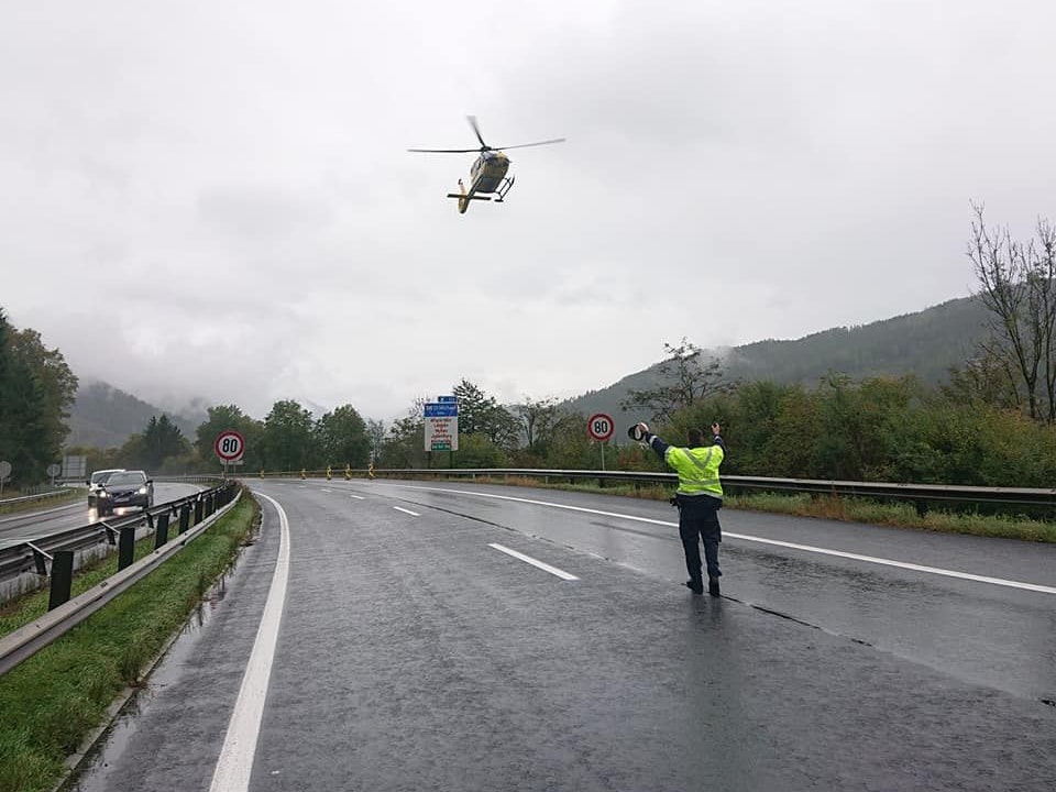 Ein Rettungsheli brachte die tödlich Verletzte noch in ein Spital