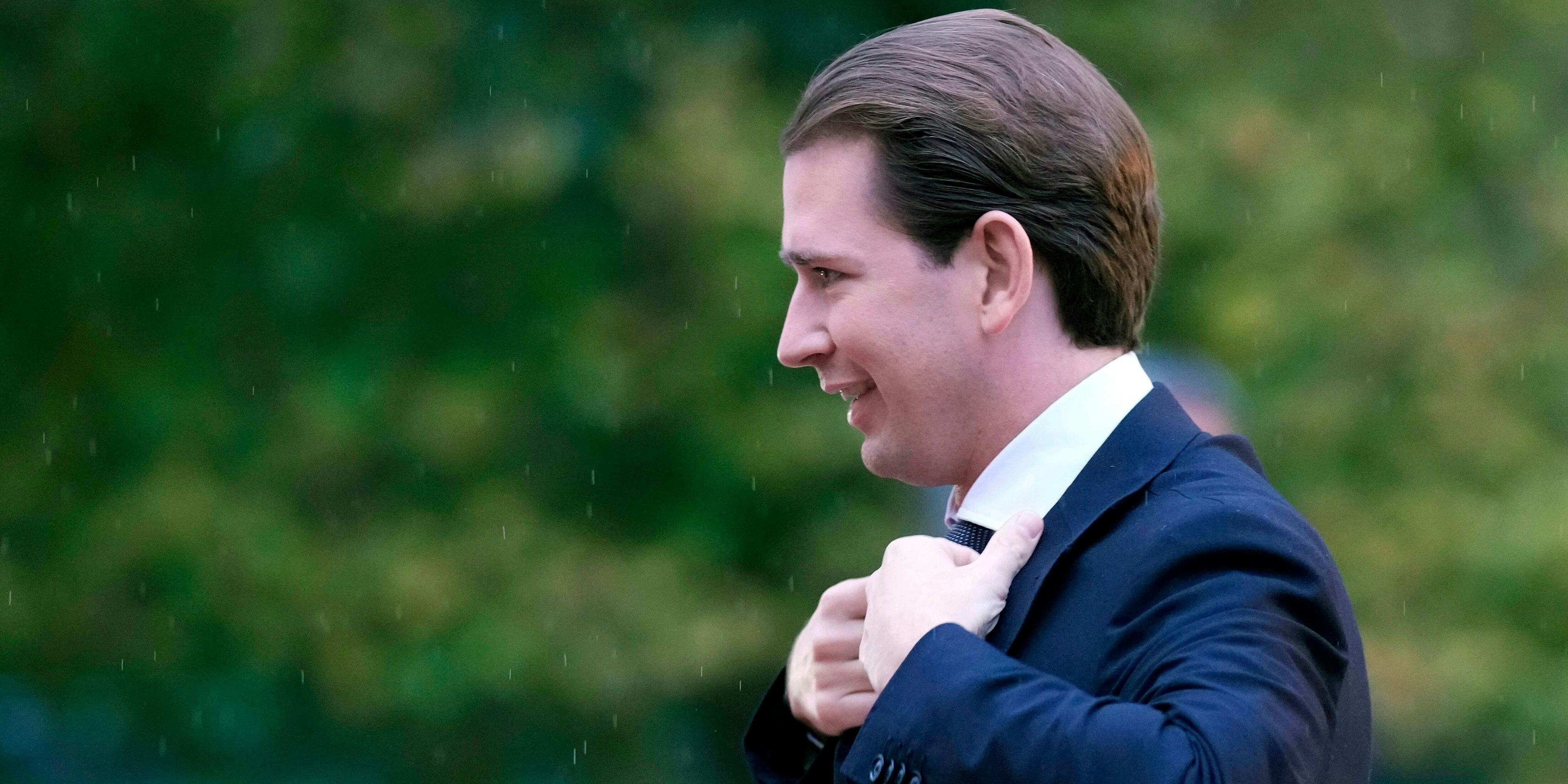 Statt Barbara Karlich ist Sebastian Kurz im Fernsehen zu sehen.