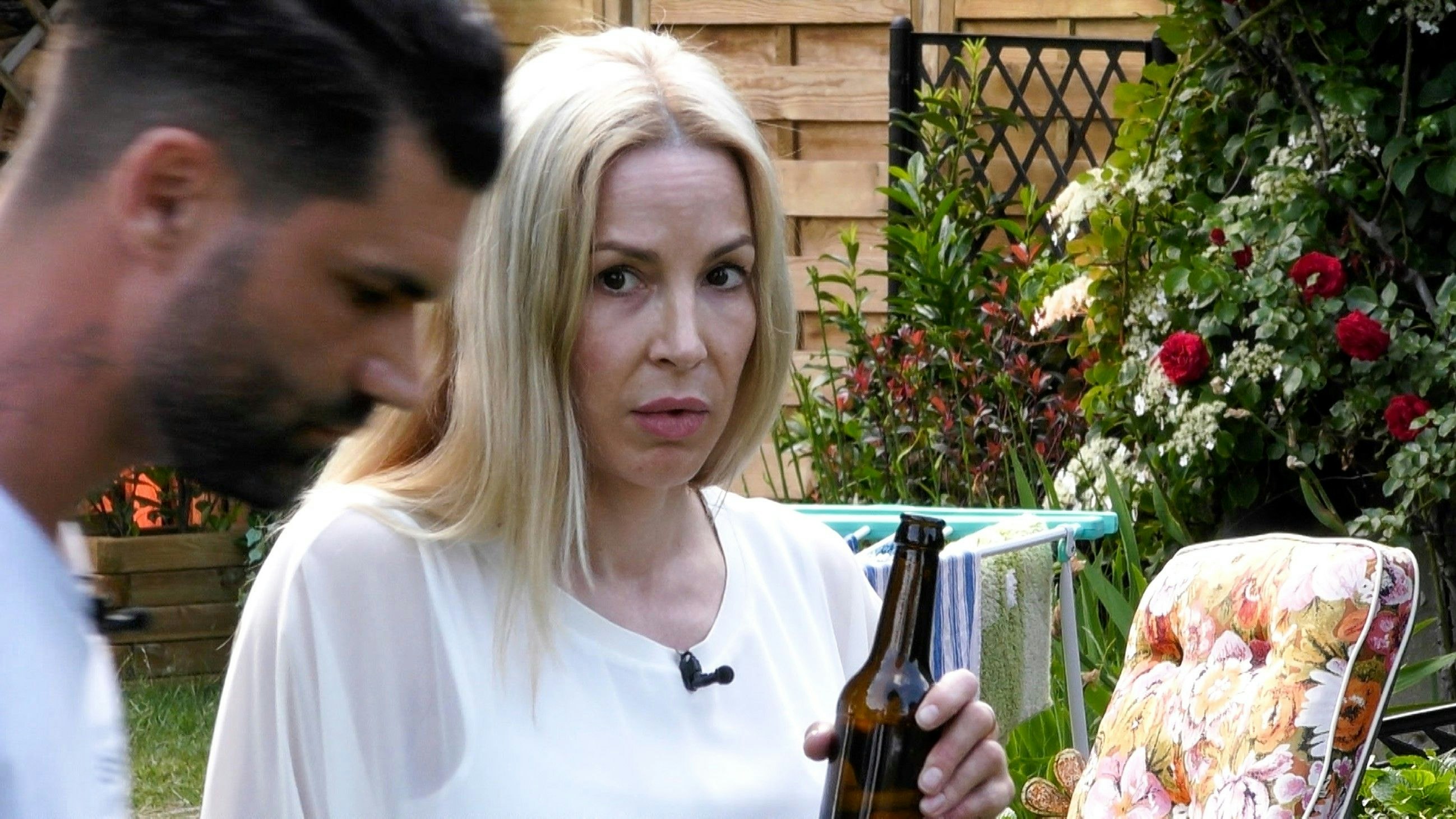 Wie Mike Cees mit seiner Freundin Michelle Monballijn umgeht, schockiert viele Zuschauer.