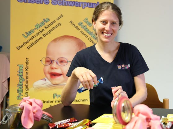 Elisabeth Schmidt (35) ist Kinderkrankenpflegerin und hilft ehrenamtlich beim Verein "Moki", um Spenden und Feste für Kinder mit Behinderungen chronischen und lebensverkürzenden Krankheiten zu organisieren.