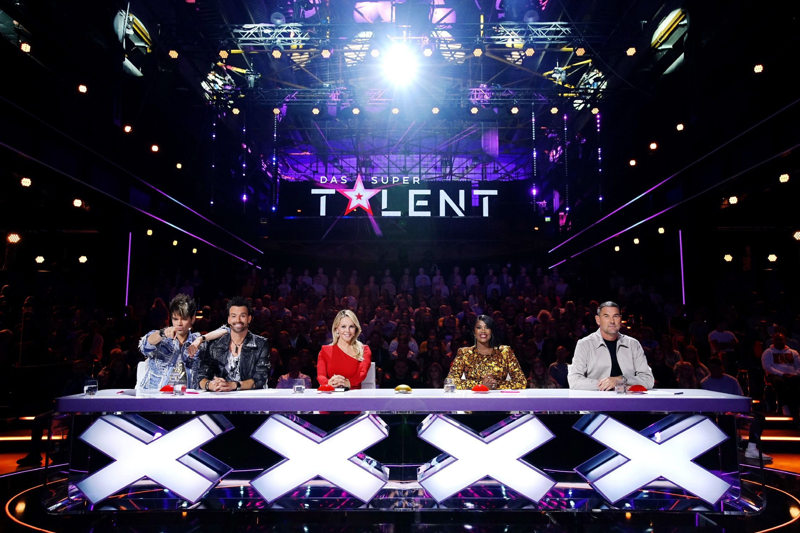 Die Jury des Vorjahres mit:  Ehrlich Brothers, Chantal Janzen, Motsi Mabuse und Michael Michalsky.