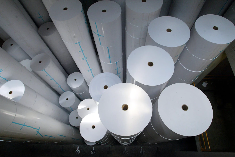 Die Papierindustrie kämpft mit steigenden Rohstoff- und Energiepreisen.