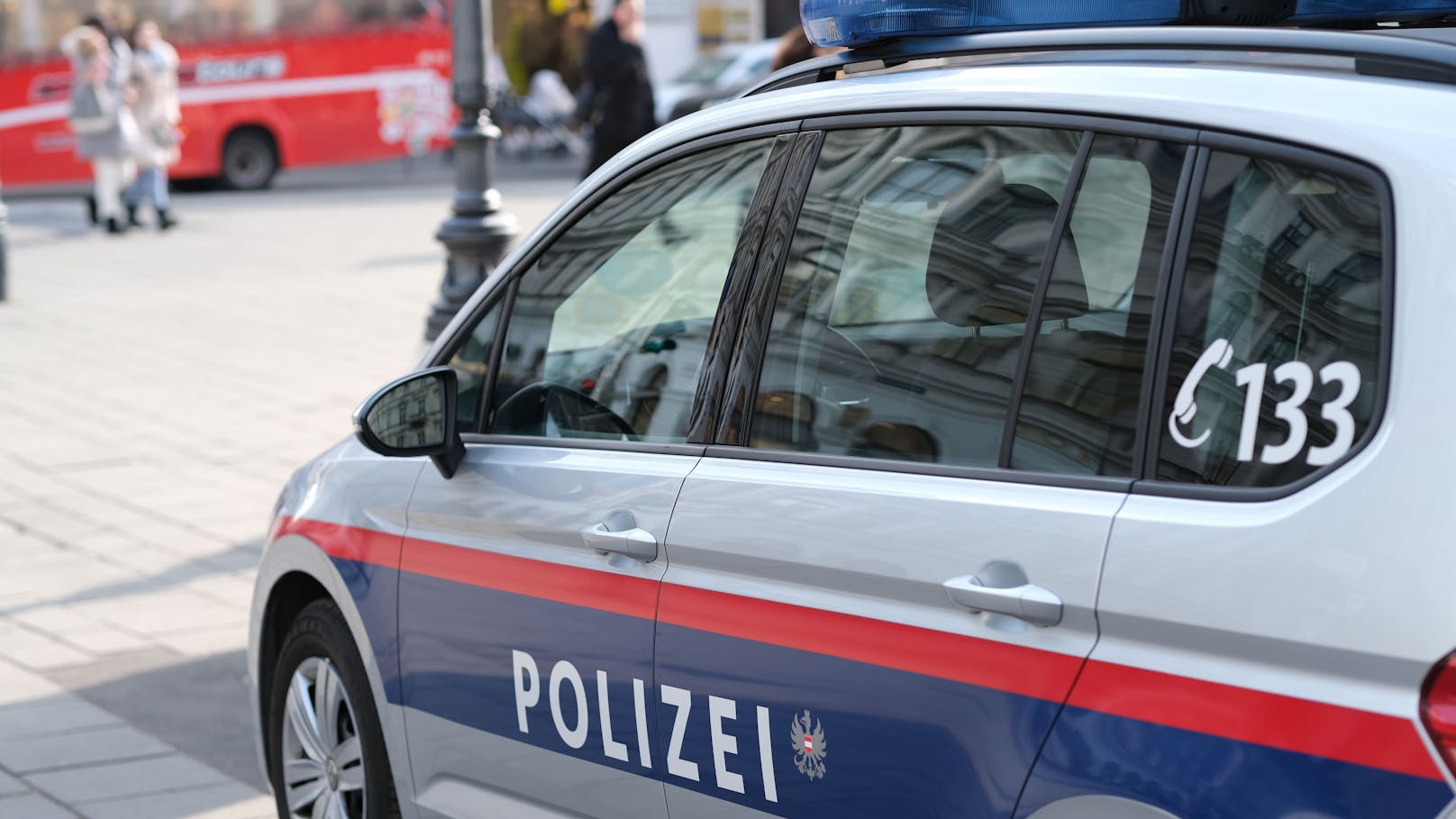 Die Salzburger Polizei konnte den Macheten-Mann festnehmen. (Symbolfoto)