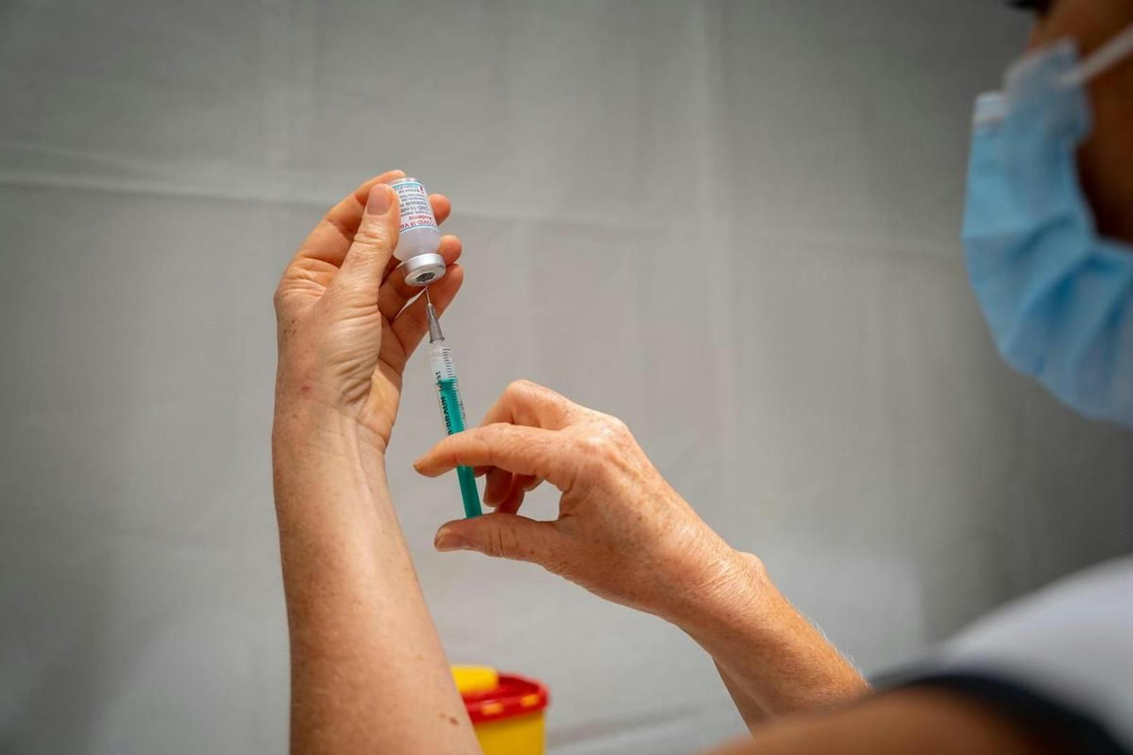 Einige Spitäler in den USA lehnen Patientinnen und Patienten ohne Impfung ab.