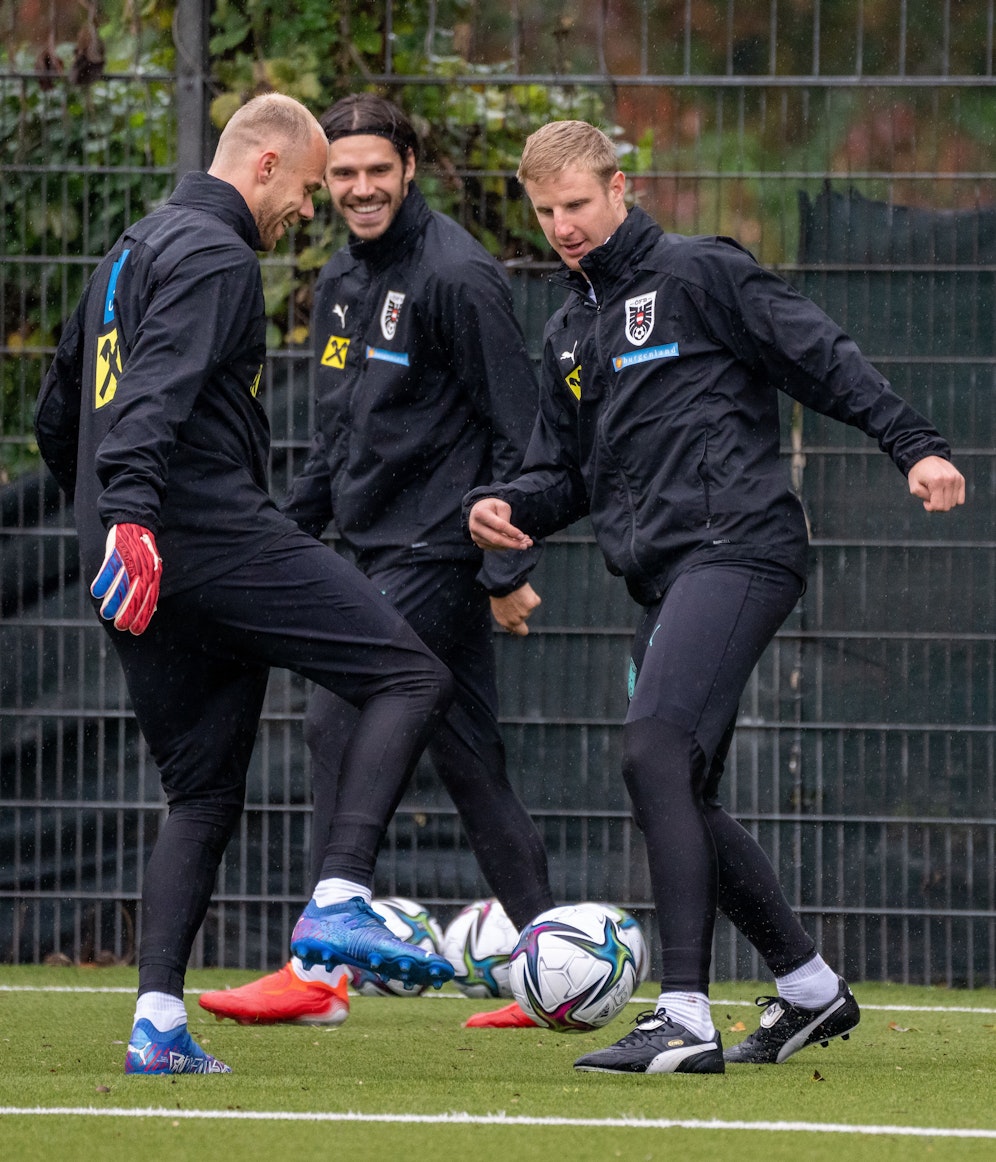 Martin Hinteregger (r.) soll rechtzeitig fit werden