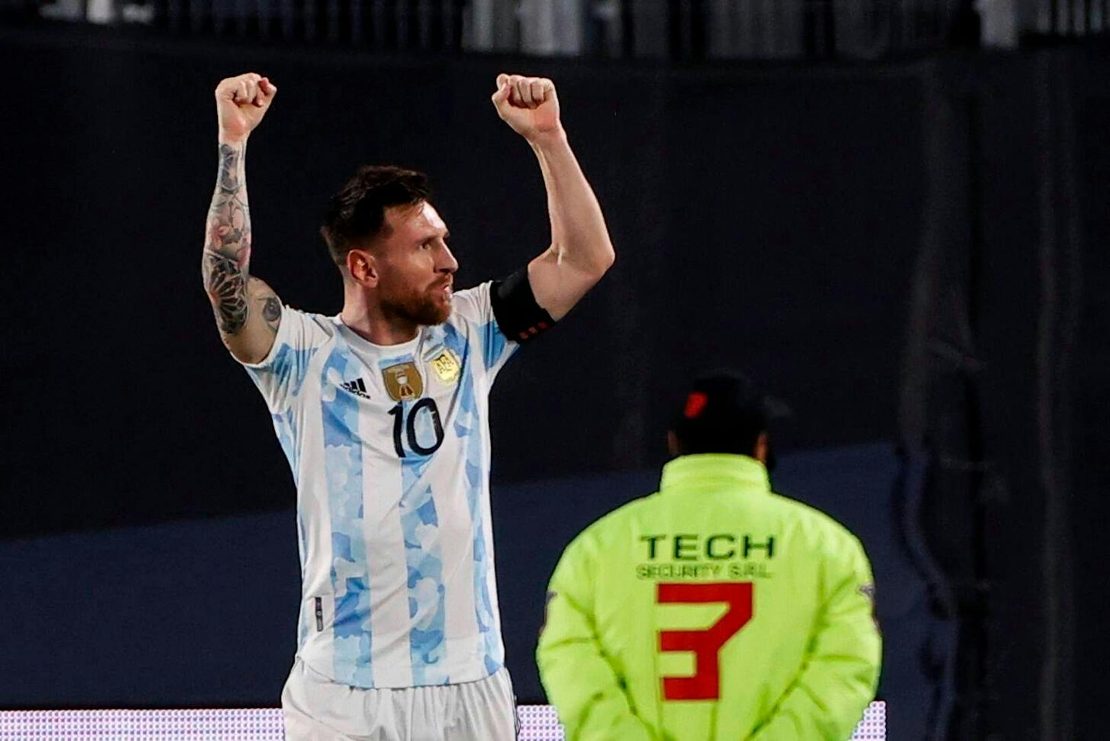 Messi jubelt über seinen kuriosen Treffer in der WM-Quali.&nbsp;