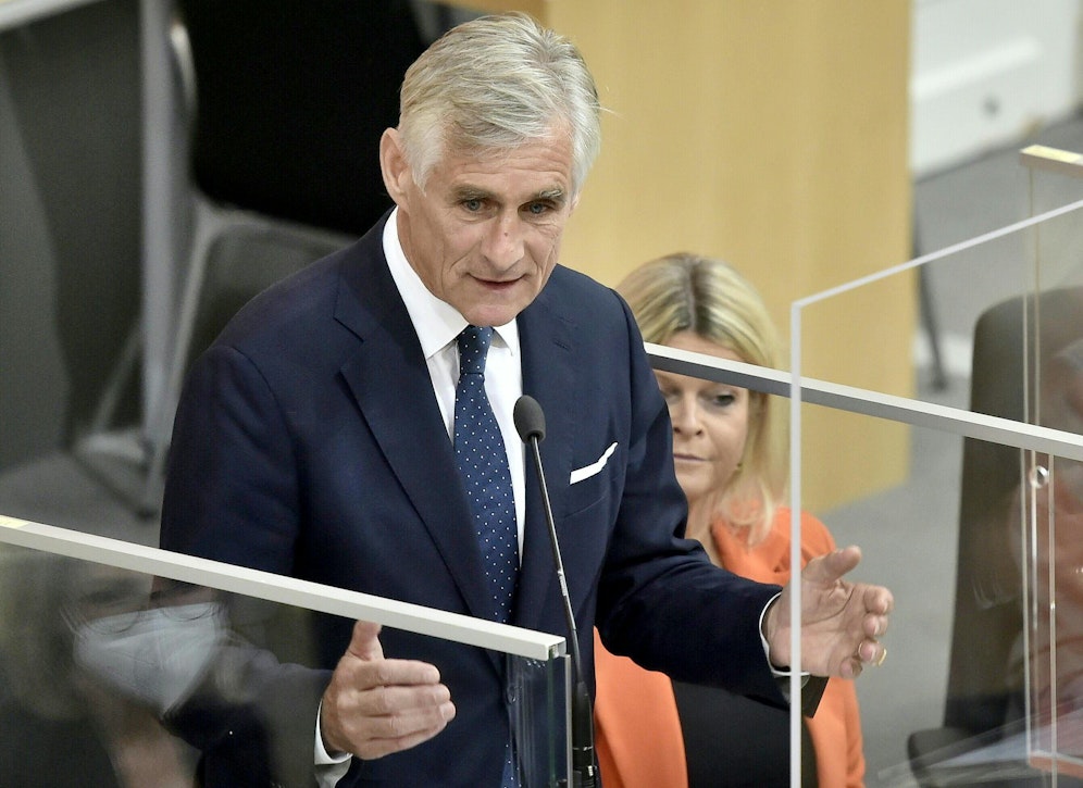 Außenminister Michael Linhart bei seiner ersten Nationalrats-Rede in seiner neuen Funktion am 12. Oktober 2021.