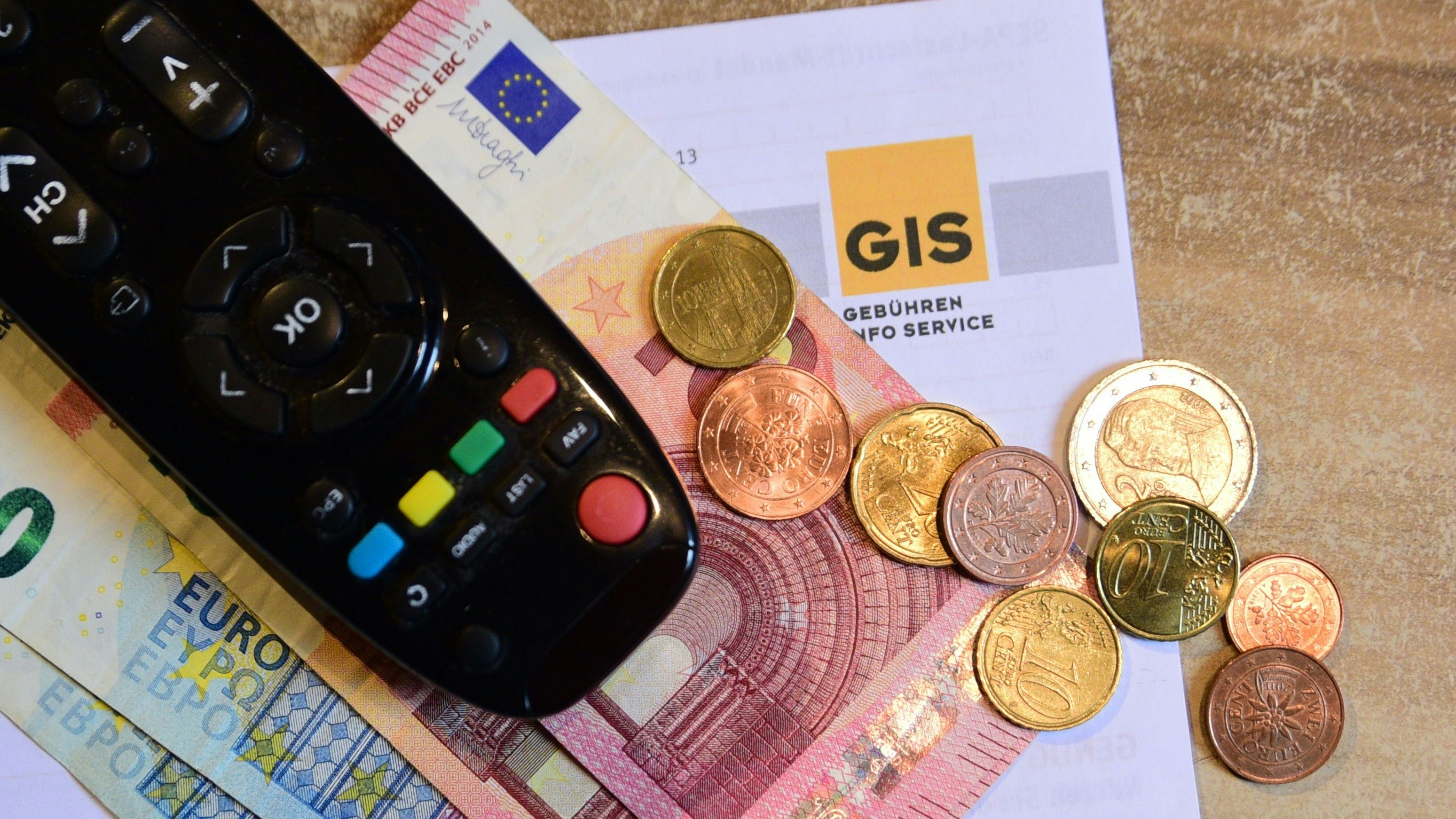 Die GIS-Gebühren sorgen in Österreich öfter mal für dicke Luft.