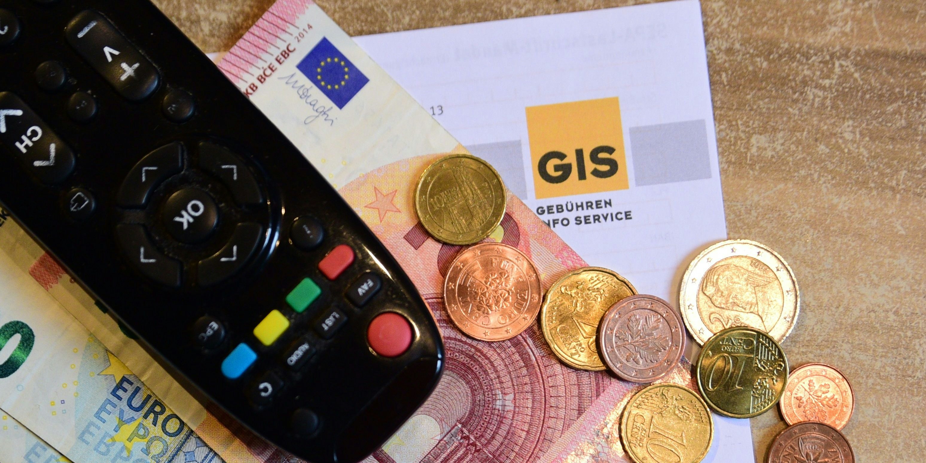 Die GIS-Gebühren sorgen in Österreich öfter mal für dicke Luft.