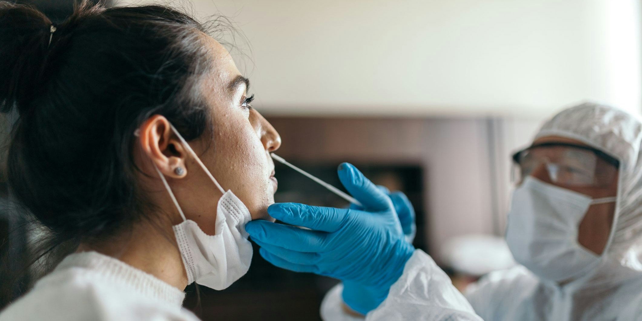 Immer noch werden täglich mehr als 1.000 positive Corona-Tests in Österreich registriert. Symbolbild