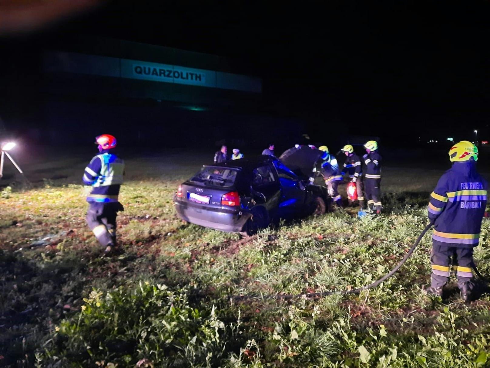 Bei einem Verkehrsunfall wurden am 12. Oktober 2021 in Bärnbach (Bezirk Voitsberg) drei Jugendliche teils schwer verletzt.