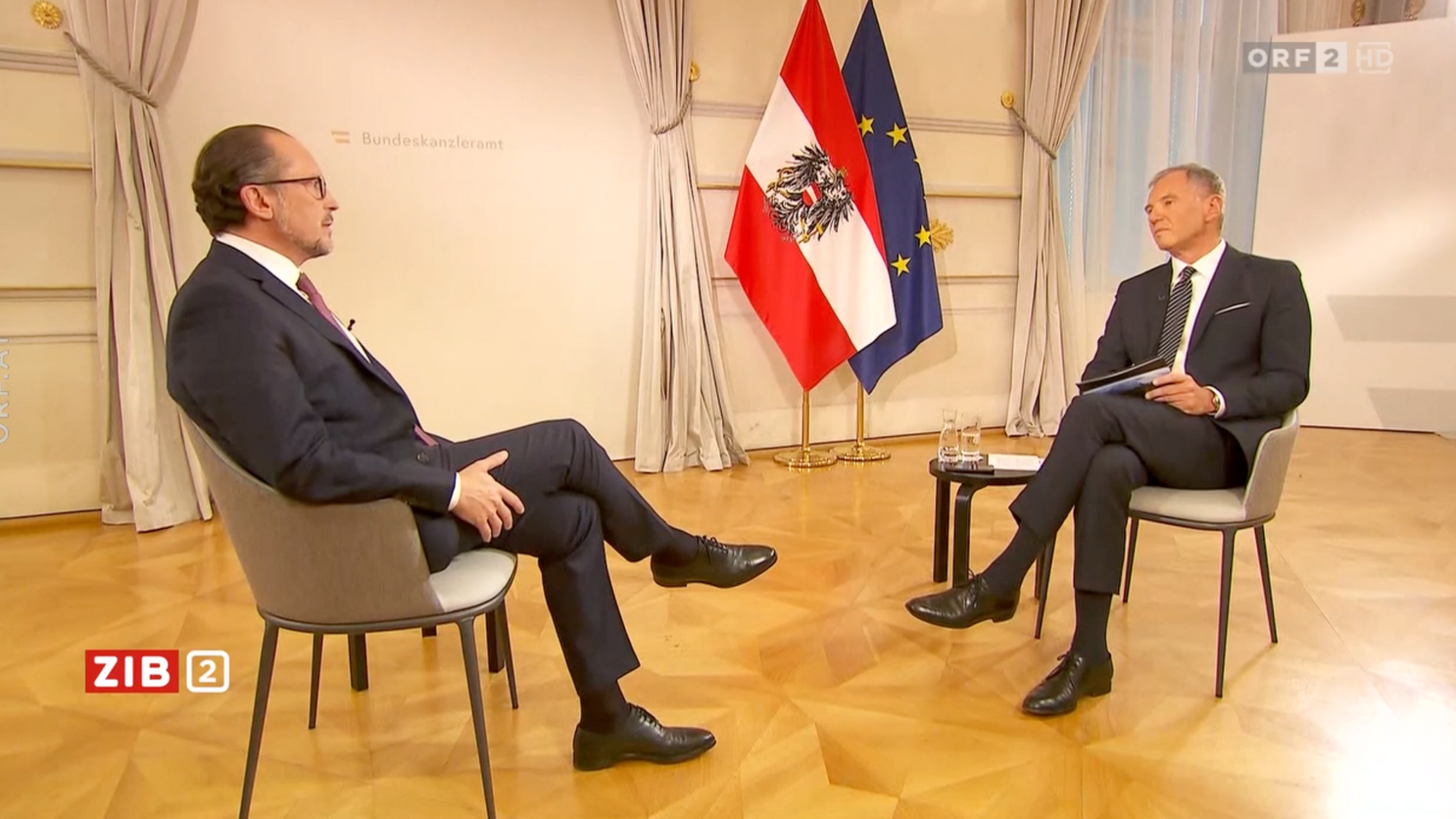 Alexander Schallenberg und Armin Wolf im Kanzleramt.