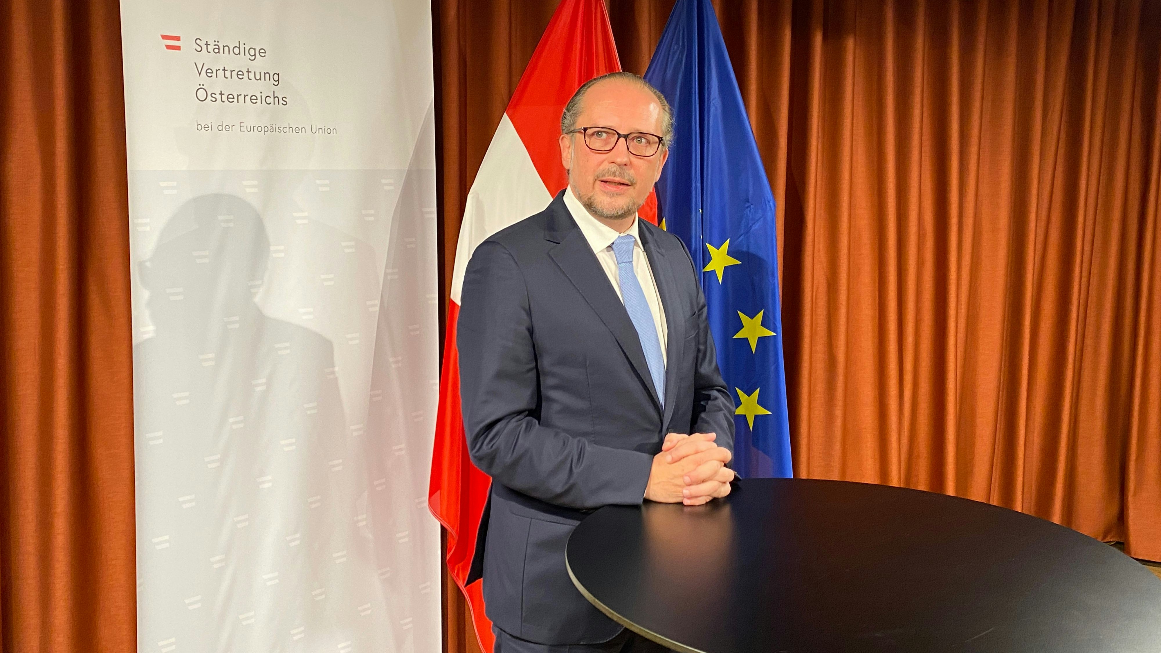 Bundeskanzler Alexander Schallenberg bei seinem ersten Statement in Brüssel.