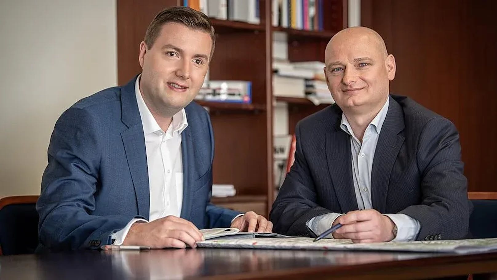 Markus Hein (re,) wird die Politik verlassen, Michael Raml bleibt FPÖ-Stadtrat.