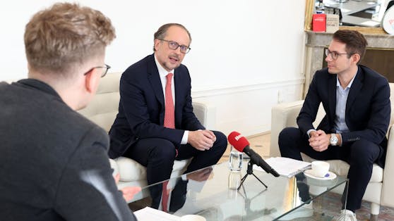 Bundeskanzler Alexander Schallenberg (VP) im "Heute"-Interview