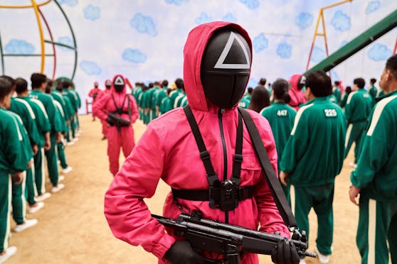 Die südkoreanische Netflix-Hitserie "Squid Game" gilt im Nachbarland als dekadentes westliches Machwerk.