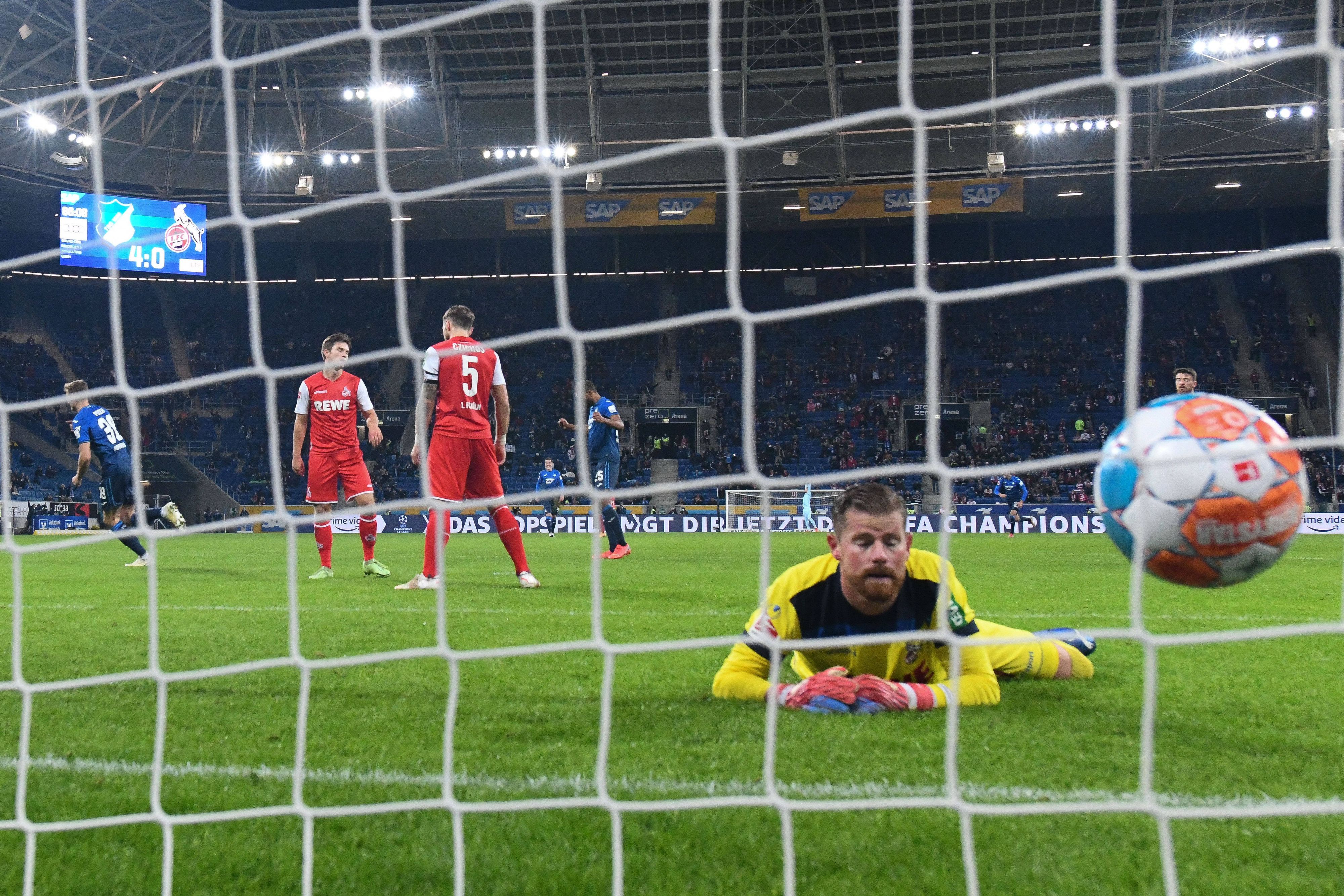 Köln-Keeper Timo Horn spricht Klartext. 