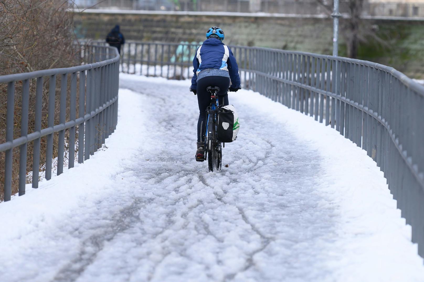 Übrigens: Auch für Fahrräder werden mittlerweile schon Winterreifen angeboten. 