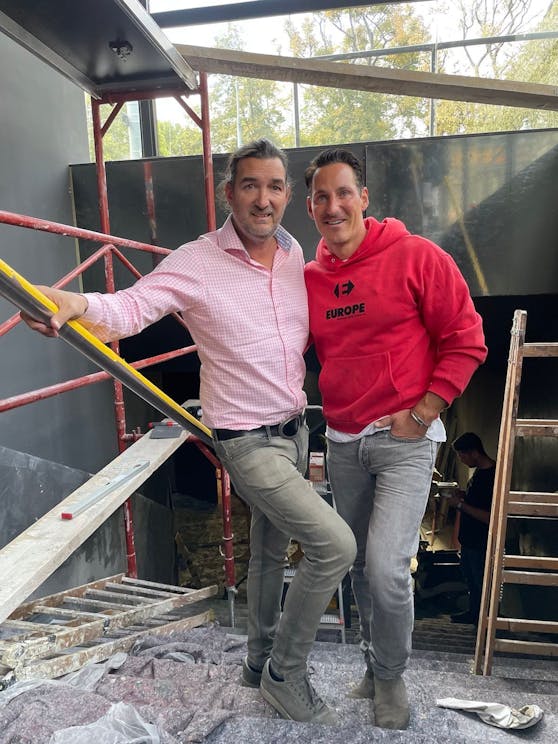 Joachim Bankel und Christoph Probst auf der Baustelle in der "Babenberger Passage"