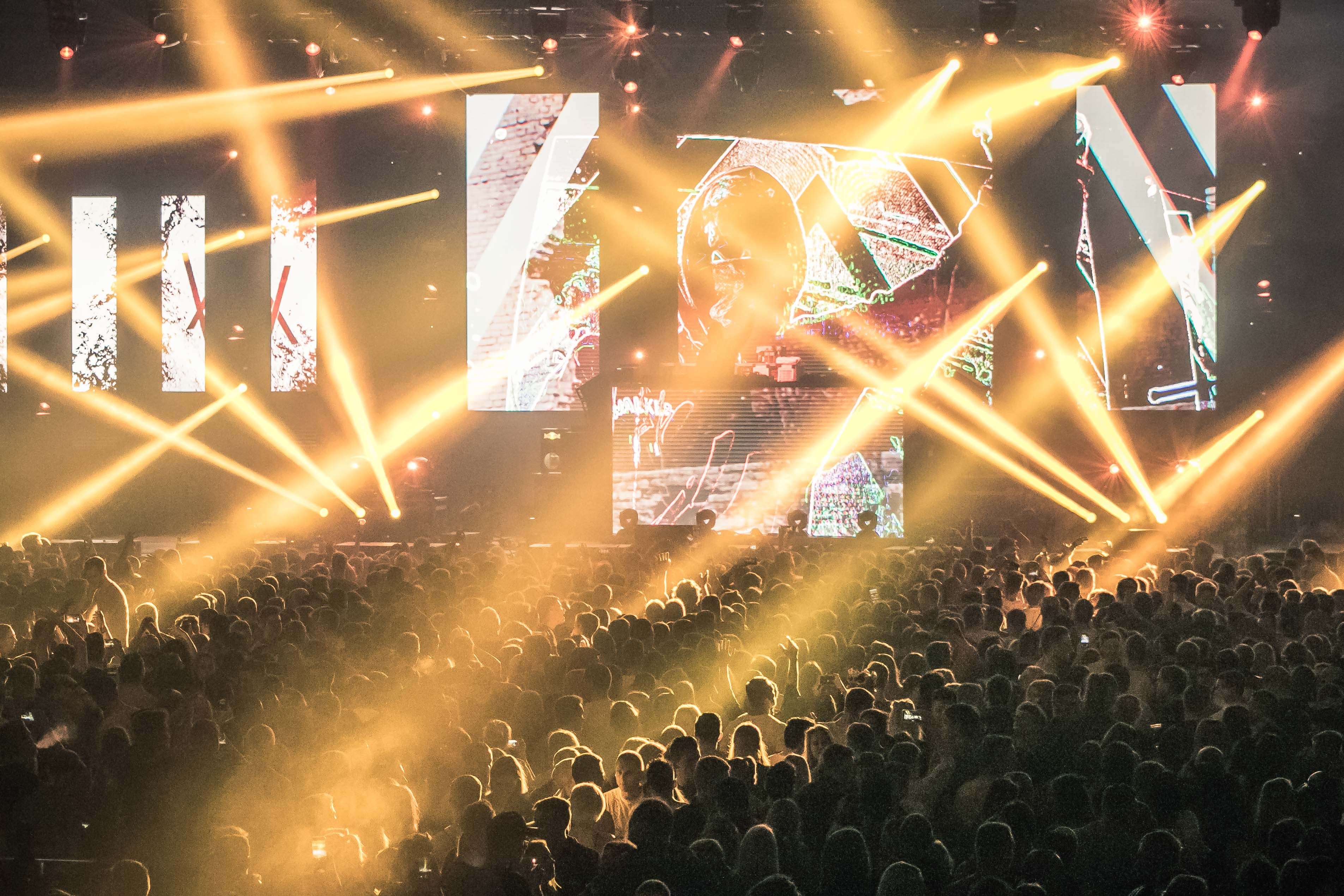 Licht, Bass, Ekstase – doch wie lange noch? Die Zukunft eines der bekanntesten Elektro-Festivals Österreichs ist ungewiss.